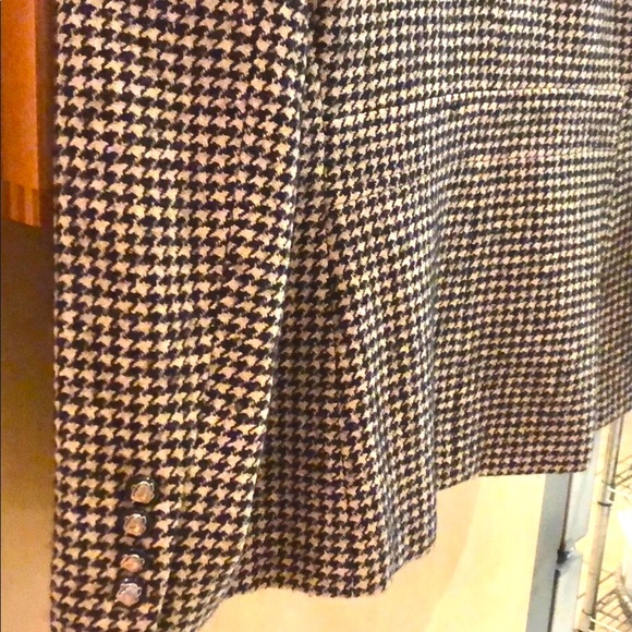 Lauren vintage houndstooth riding style jacket. - Picture 6 of 10